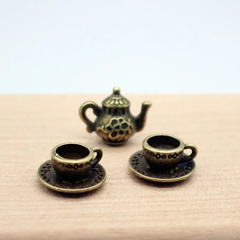 3Pcs/Set Doll House Mini Metal Tea Cup And Teapot Set Miniature Food Play Scene Simulation Coffee Cup Ob11 Retro Decor Model