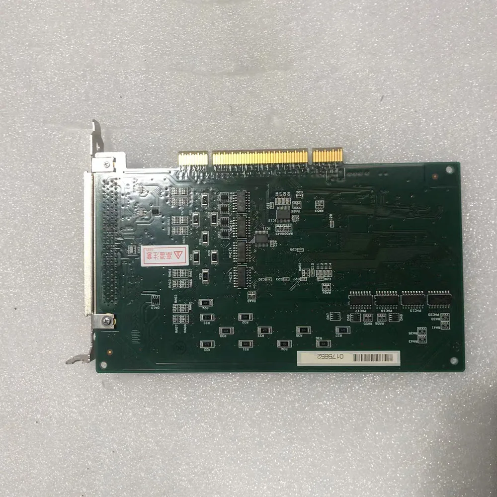 

Карта ввода-вывода PCI-2726C
