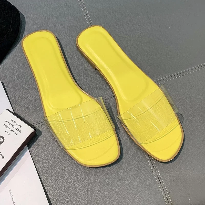 New Summer Women'S Simple Crystal Slippers Woman Transparent Flat Open Toe Solid Color One-line Beach Slippers Female Sandals