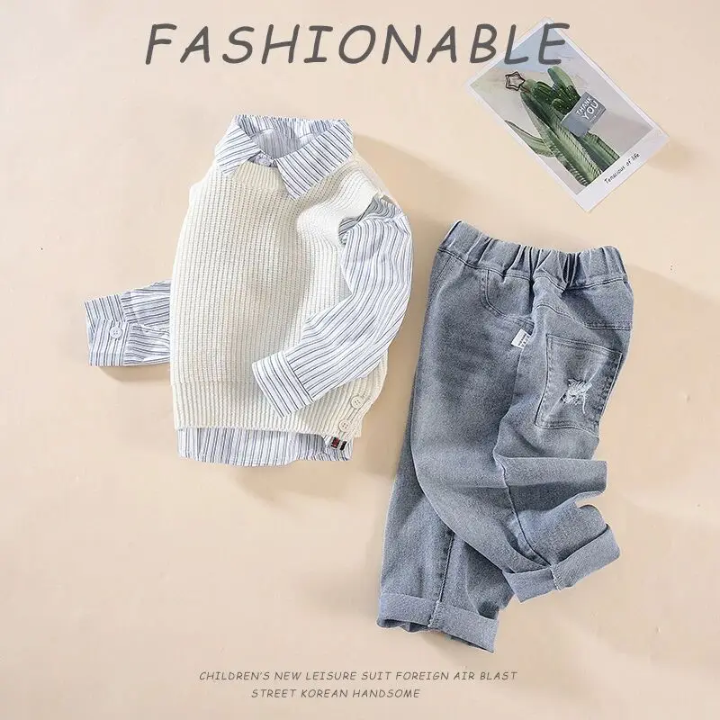 

Spring and Autumn Children's Set Fashion New Boys' Knitted Sweater Versatile Shirt Pants 3-Piece Set