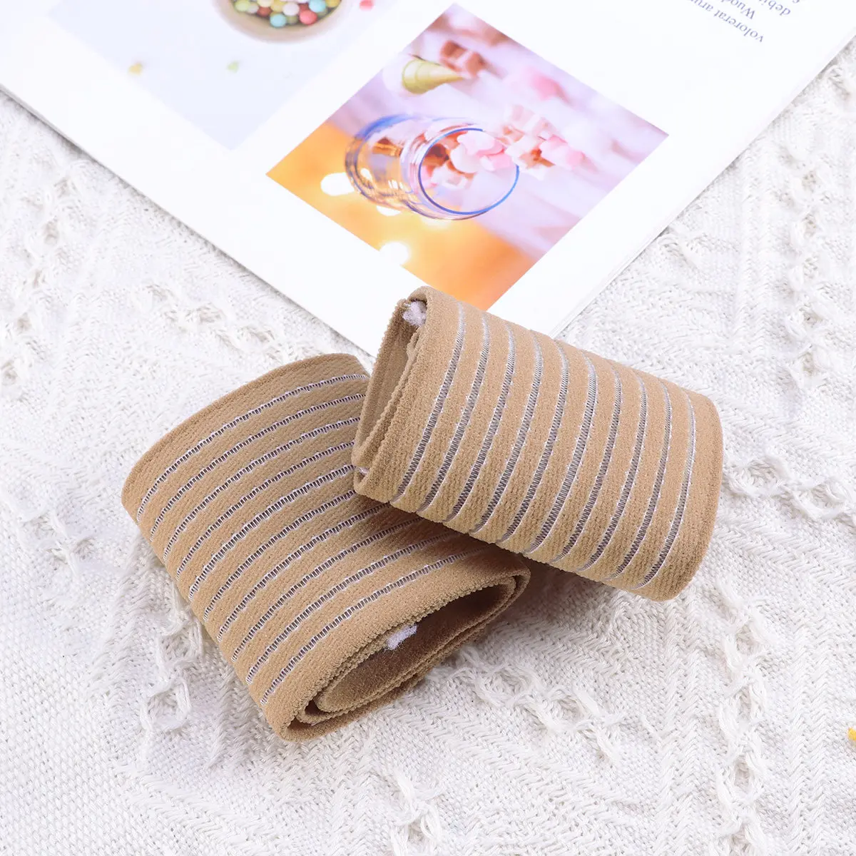 1Pair Universal Fit Wrist Protector for Volleyball Basketball Training Padded Forearm Support Tendonitis Sprain Pain Relief