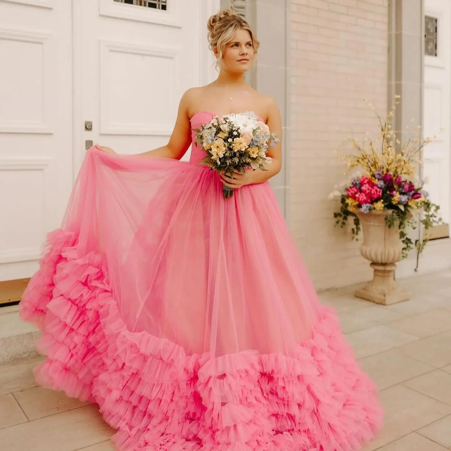 Tulle senza spalline pieghe a strati abiti da ballo eleganti a-line Sweetheart Backless Ball Gowns abito da sera di lusso lungo fino al pavimento 2024