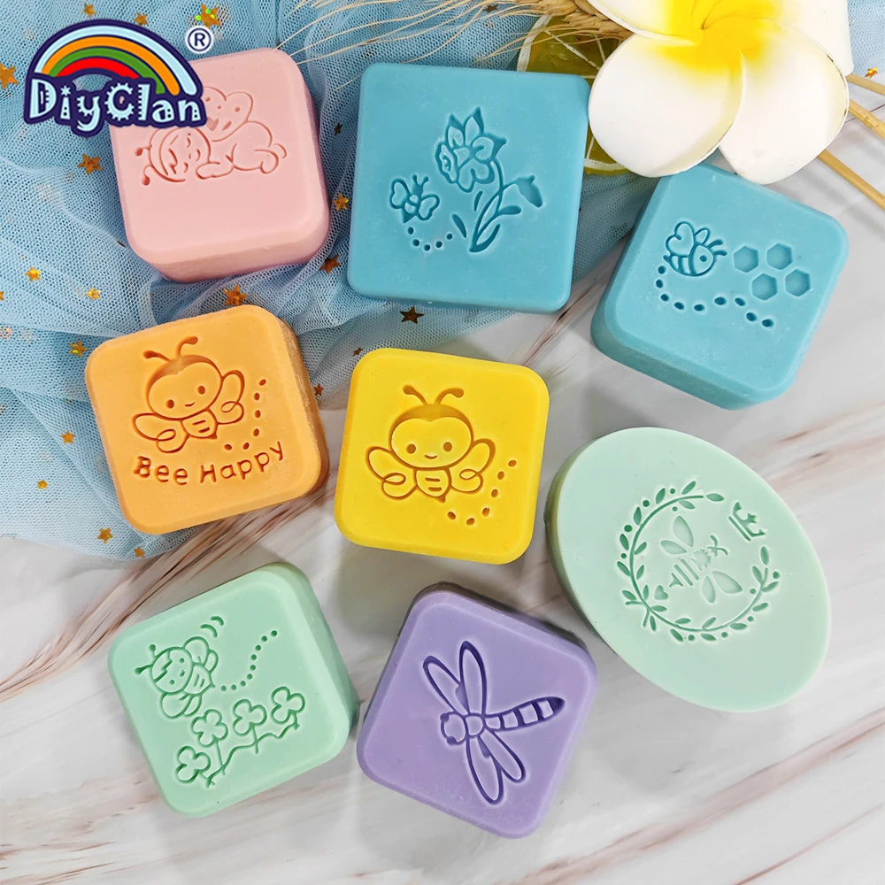 Bee Pattern Natural Handmade Resin Soap Stamp DIY With Handle Crafts Soap Making Tools Transparent Resin Honeybee Styles Seal