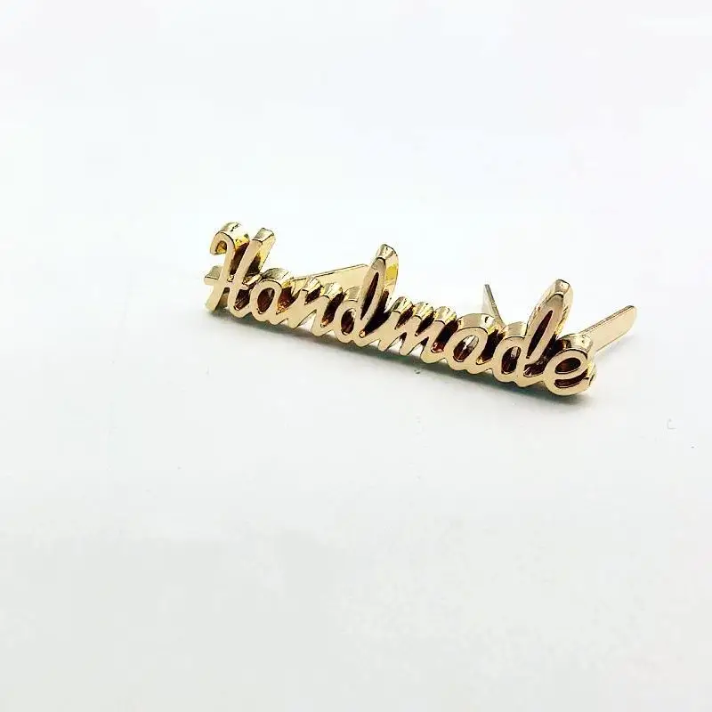 10Pcs Handmade Letter Metal Labels DIY Craft Handmade Sewing Decoration Labels Tags For Jeans Shoes Bags Hand Made Labels Tag