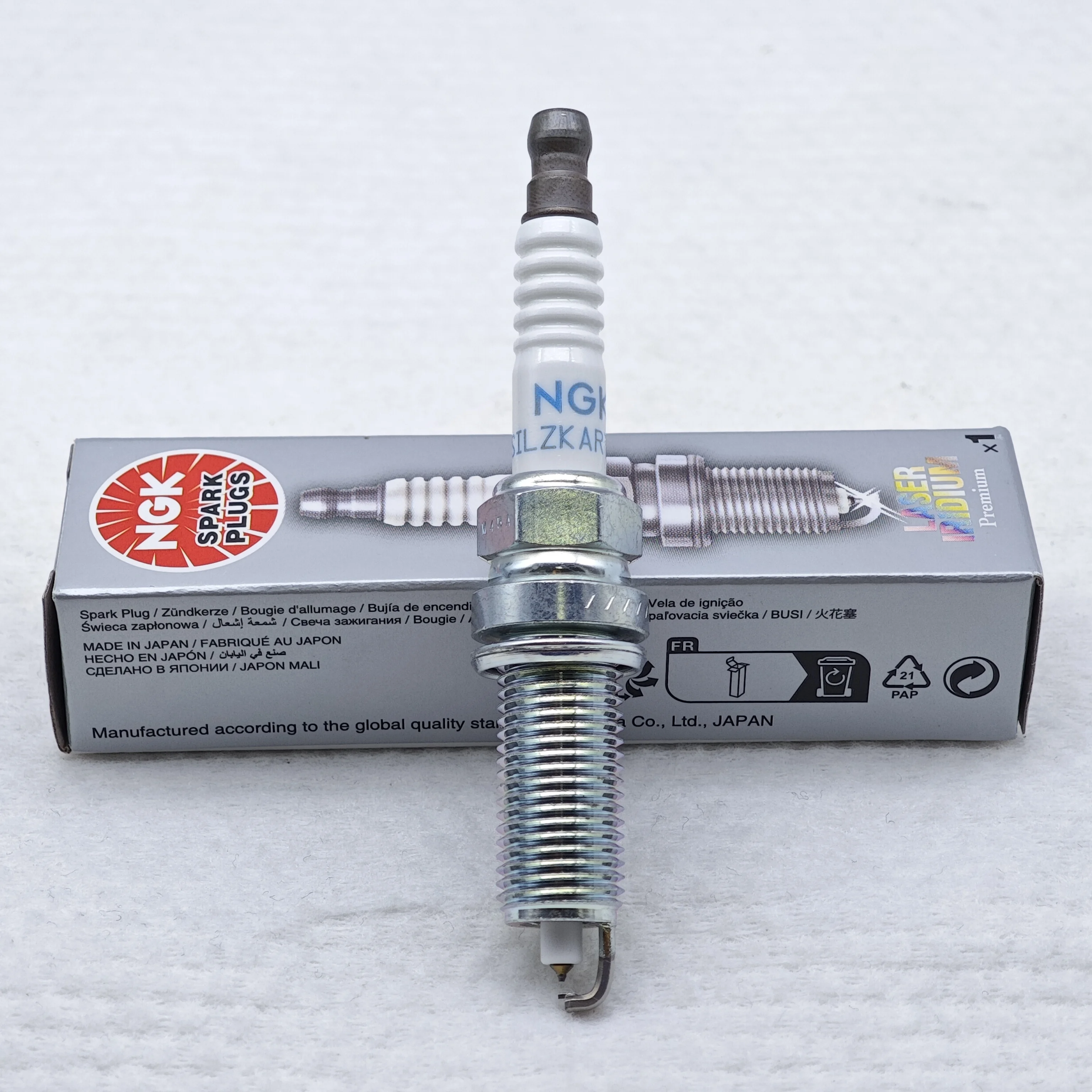 2pcs 4pcs Original NGK Iridium Spark Plug SILZKAR7B11 93482 For Some Models of XV Crosstrek Forester Impreza Legacy Outback