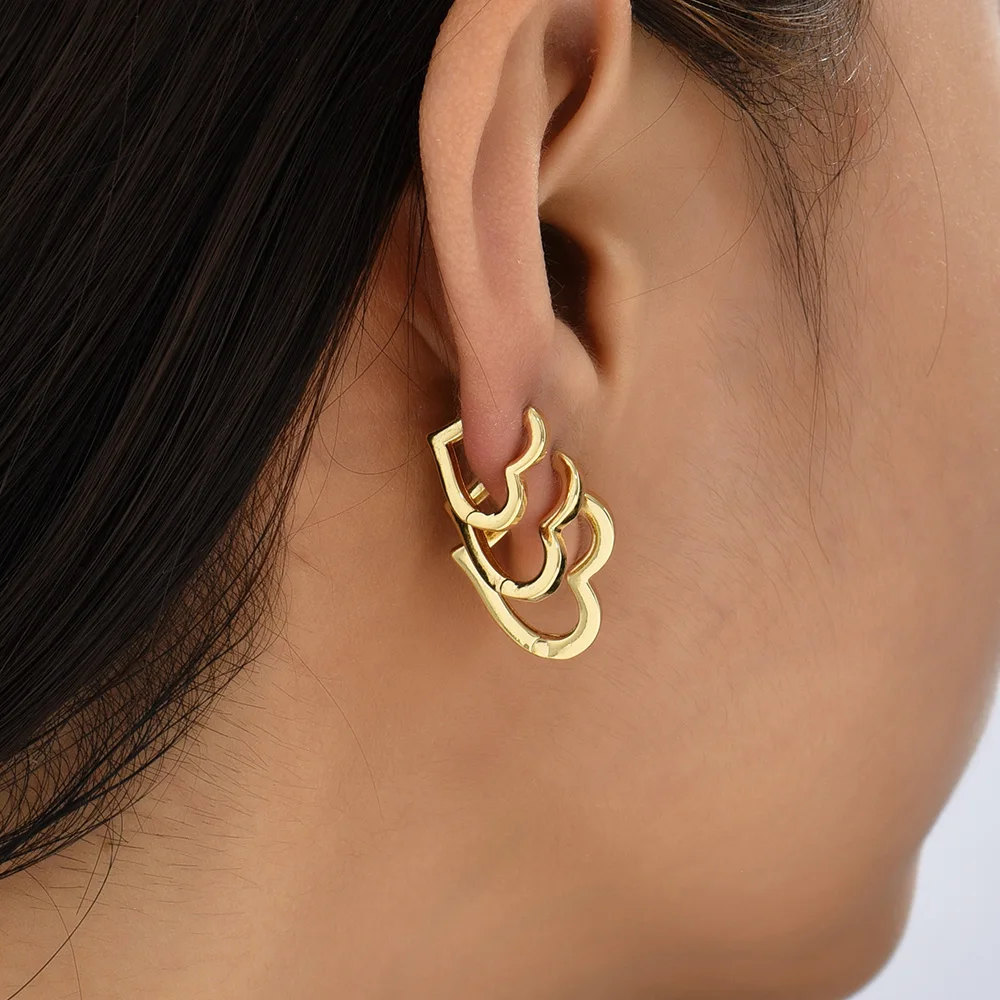 3 Sizes Cute Love Heart Huggies Hoop Earrings for Women Fashion Gold Color Hollowed Circle Piercing Earring Polished Ear Buckles