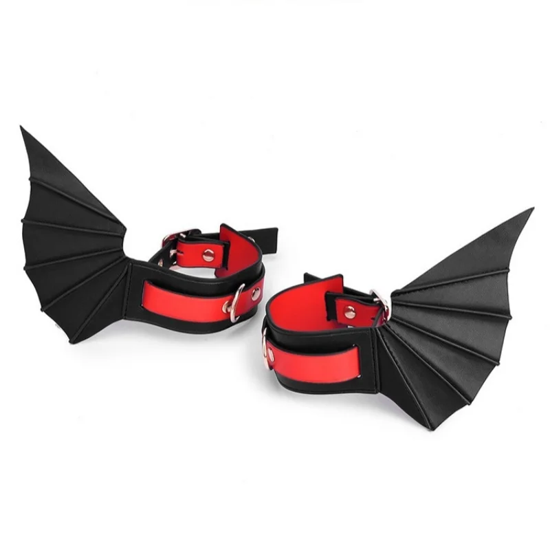 أصفاد جنسية على شكل خفاش مع أجنحة جلدية قابلة للتعديل ثلاثية الأبعاد SM دعامة لضبط الجسم للزوجين يمزح لعبة الجنس للبالغين
