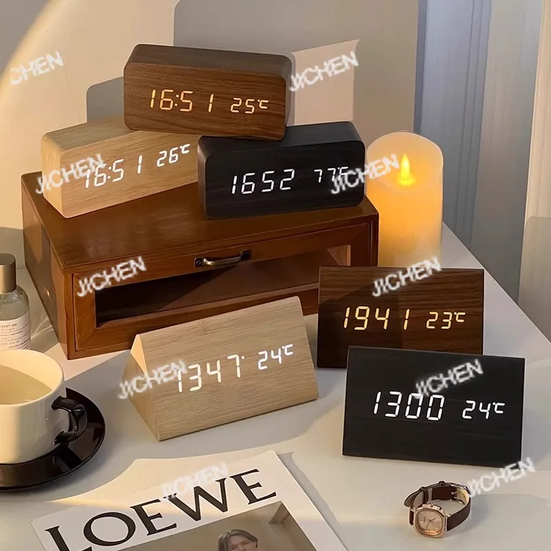 

Neu Wooden LED electronic clock pendulum desktop digital luminous silent alarm clock simple