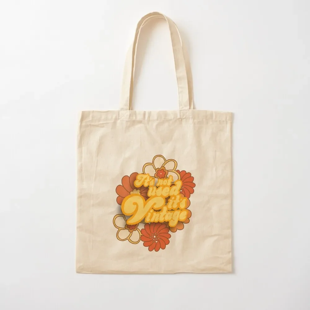 لم يتم استخدامها، حقيبة حمل عتيقة، حقائب قابلة لإعادة الاستخدام، أكياس تسوق قابلة للطي، حقيبة حمل على الشاشة، حقيبة جامعية