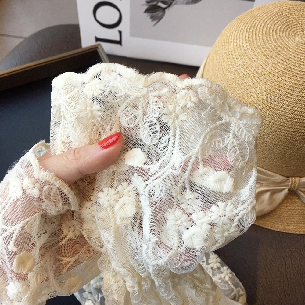 Sweet Lace Floral Anti-sunburn Sleeve Summer Women Driving Gloves Long Fingerless Cool Muff  White Beige Arm Sleeves Woman New