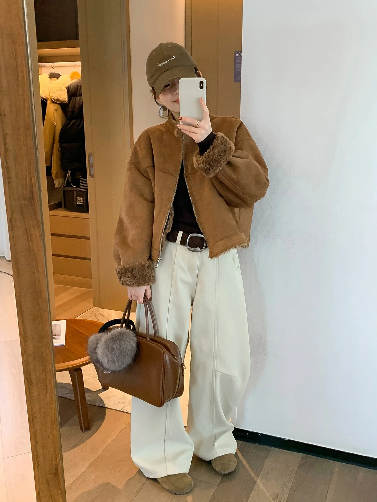 

Korean Sle ort Jaet Love Devil Fi Winter New Women's Faion Thi Warm Fur Leather Inteated Outerwear Commute Sl...