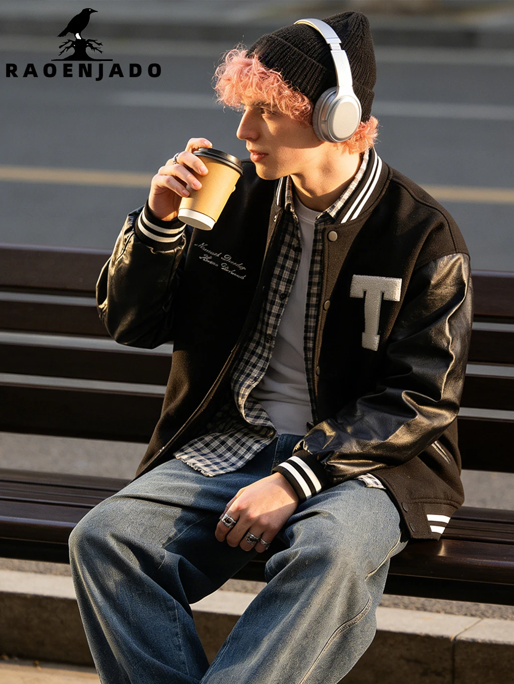 

Men's Classic Baseball Jacket Casual Embroidery Bomber Coat Retro Varsity Outerwear Sporty Streetwear with Faux Leather Sleeves