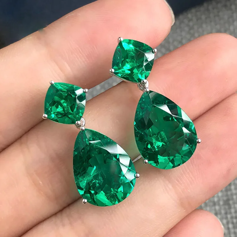 Vintage Grüne Zirkonia Tropfen-Ohrringe für Damen, Strahlende Hochzeits- und Verlobungsaccessoires, Liebesgeschenk, Eleganter Damenschmuck