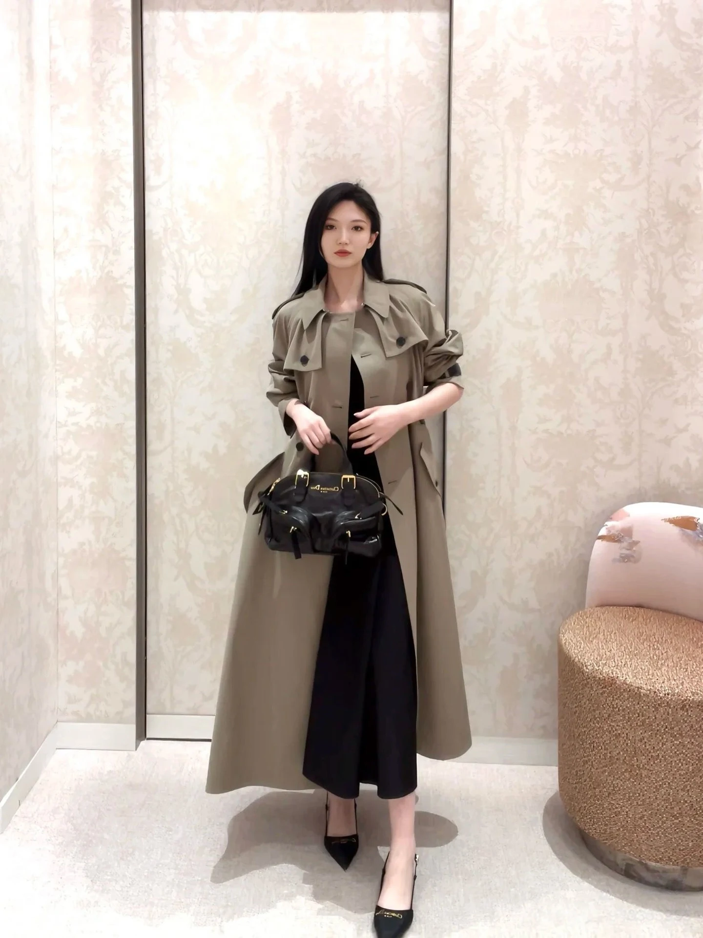 Abrigo Largo de Lujo con Cintura Ajustable, Estilo Gabardina de Manga Larga con Doble Abotonadura y Empalmes de Cuero Kaki Co...