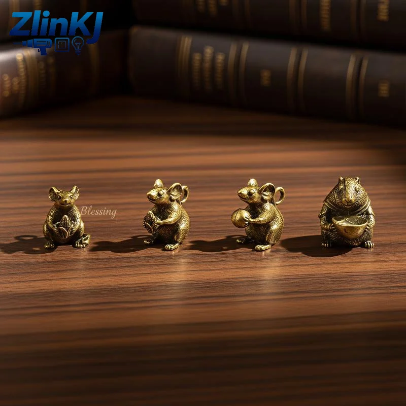 Vintage Metal Mouse Statue Exquisite Carved Mini Portable Collectible Ornament for Home Table Decor Gift