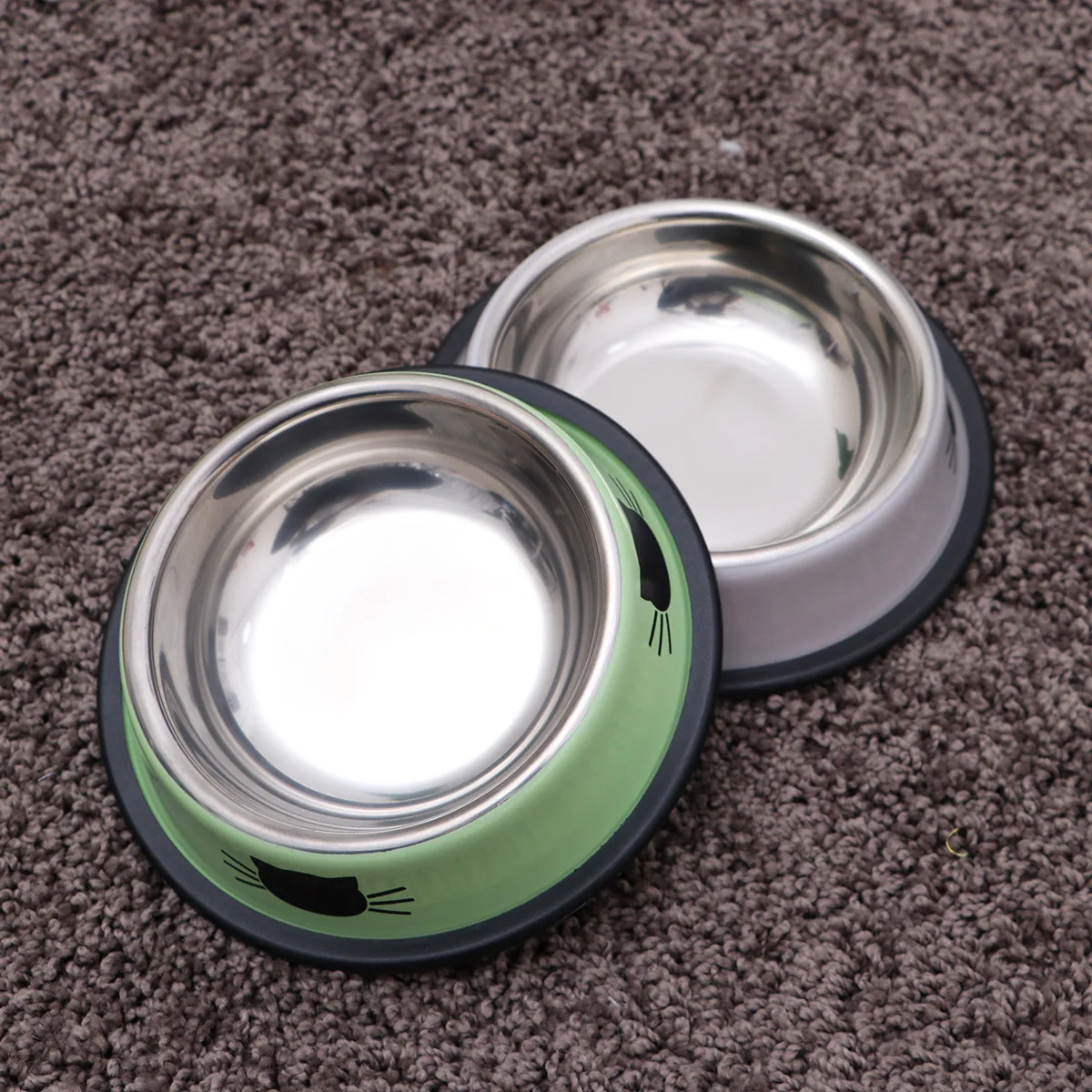 

2Pcs Premium Stainless Steel Cat Food Bowl Nonskid Rubber Base Quiet Design Grey and Green Pet Bowl Pet Supplies