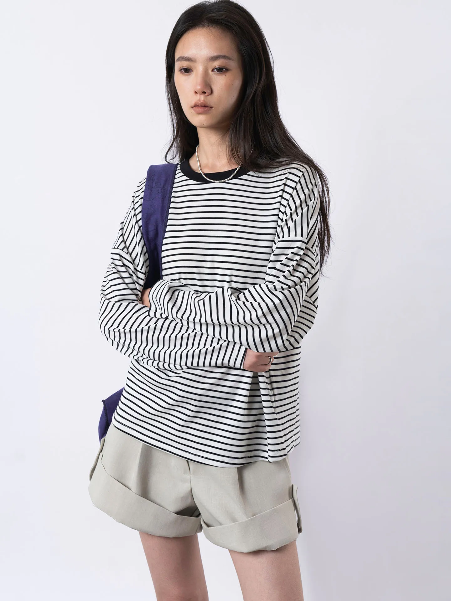 Summer new Japanese lazy and relaxed round neck contrasting striped long sleeved T-shirt loose top for women