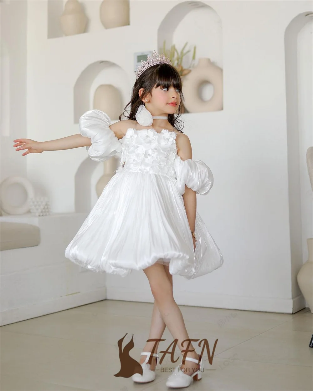 TAFN 3D Appliques Short Flower Girl Dresses Detachable Sleeves Formal Dresses for Kids A-line Children Party Gown Customized