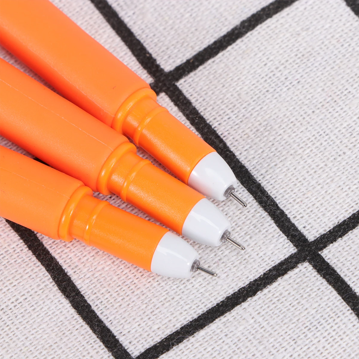 

6Pcs Creative Rabbit Carrot Gel Pen Smooth Writing Tulip Design Funny Office School Supplies for Students
