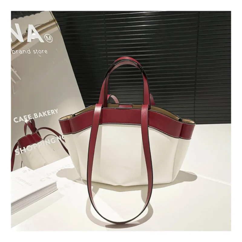 

2025 New Classic Style PU Hasp Shoulder Bags High Quality Large Capacity Simple Sewing Thread Versatile Women's Handbag