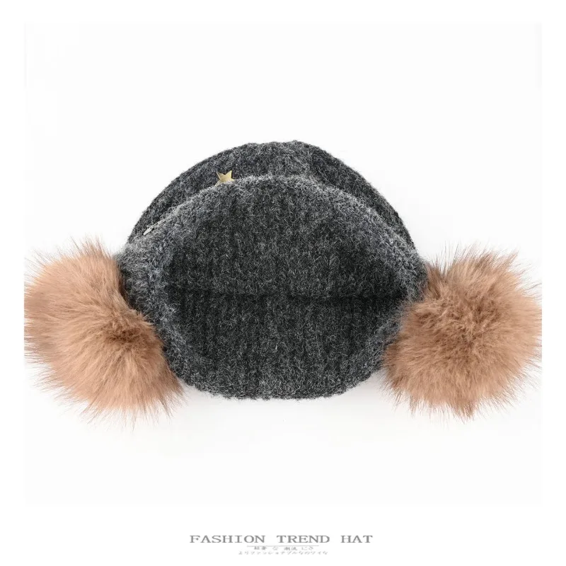 Neue Nischen-Mütze mit Metallstern-Dekoration für Männer und Frauen im Winter, dick und warm, mit Ohrenschutz und Pompon. – Detail 9