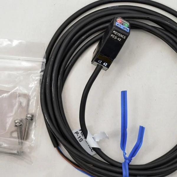 

Pz2-42 Фотоэлектрический датчик Новый kd Совершенно новый оригинальный Spot Plc