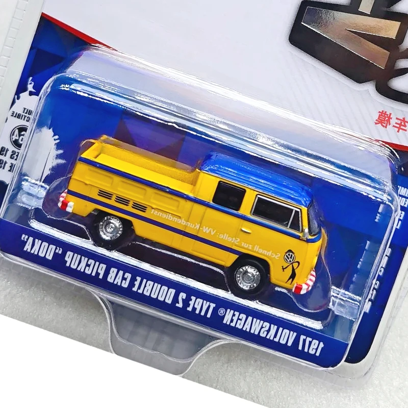 

1:64 Limited Edition Collectible T2 Dual Cab Pickup "Doka" High-End Alloy Model Small Toy Giftalloy Car Model Toy For Boys