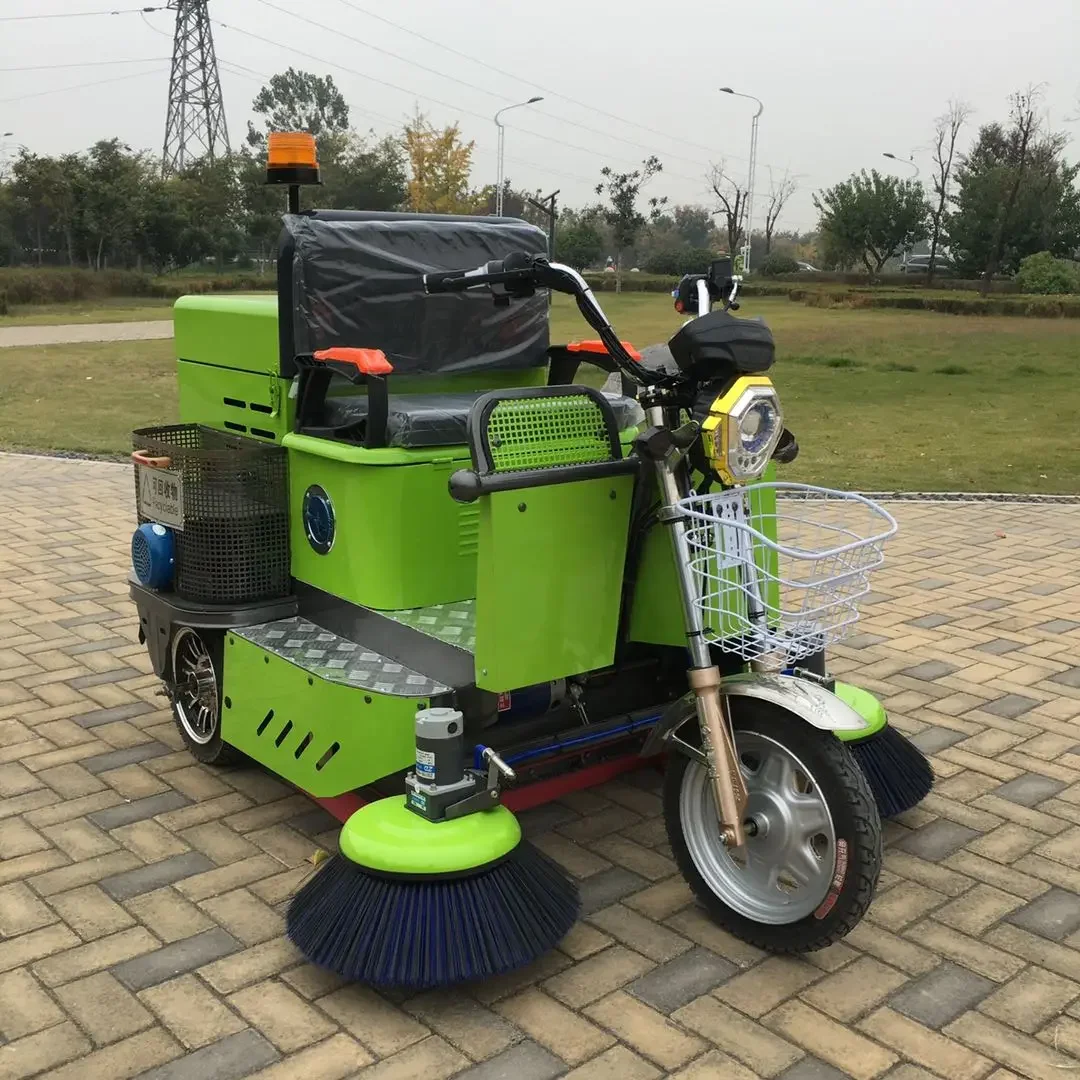Private Label Three Wheel Driving Floor Sweepers Sweeper Road Sweeper High Power Can Clean Sand and Gravel view 2