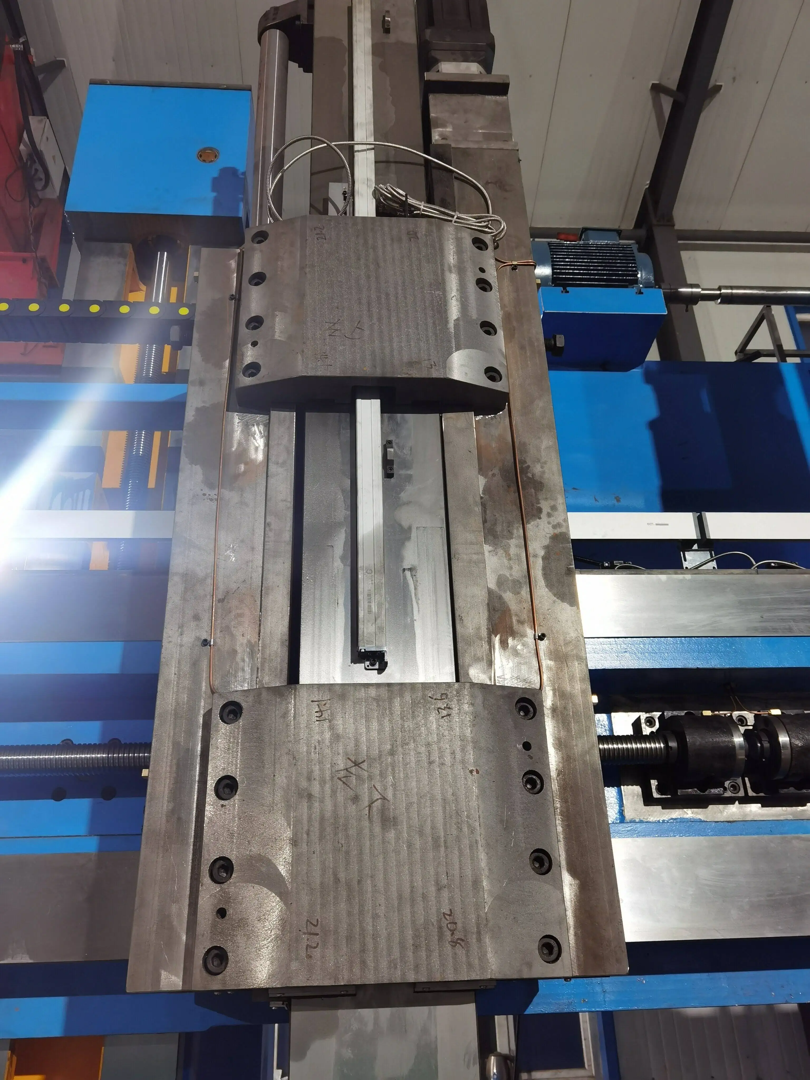 High-Accuracy Mechanical Steel CNC Double Column Vertical Turret Lathe Hine