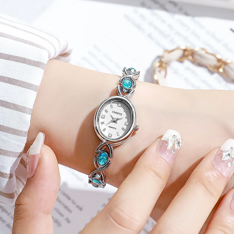 New Luxury Women's Watch, Vintage Oval Quartz Wristwatch, Unique Student Style, High-End Bracelet Watch, Trendy Ladies Timepiece