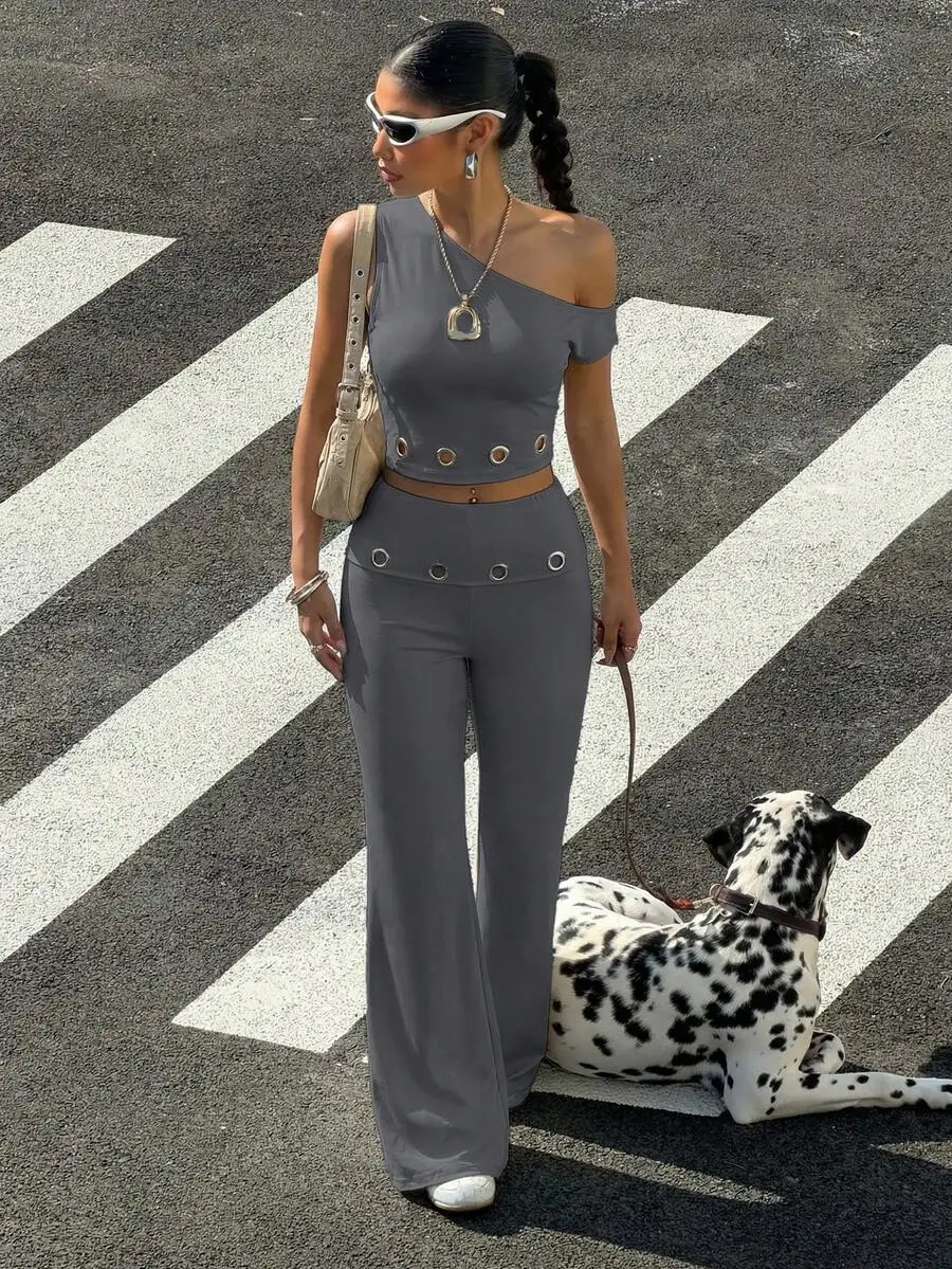 

Womens Gray Knit One-Shoulder Top And Flare Pants Two Piece Set