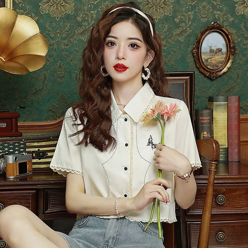 半袖シャツ女性シフォンフレアスリーブパッチワーククロップド Tシャツ屋外自由奔放に生きるガーリッシュ夏のトレンド若々しいレジャー学生