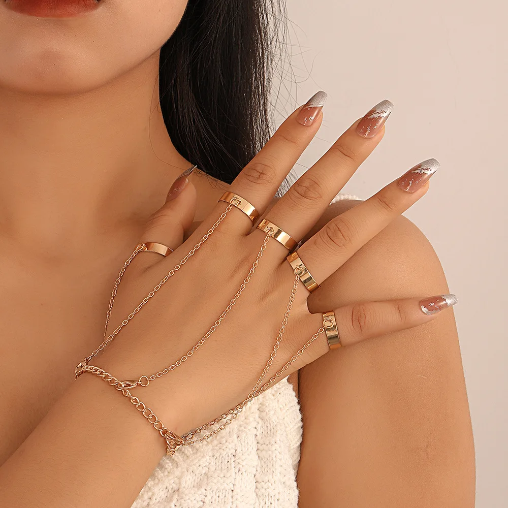 Summer New Style Pearl Butterfly Link Chain Bracelet Connected Finger Ring Bracelets For Women Couple Jewelry Gifts