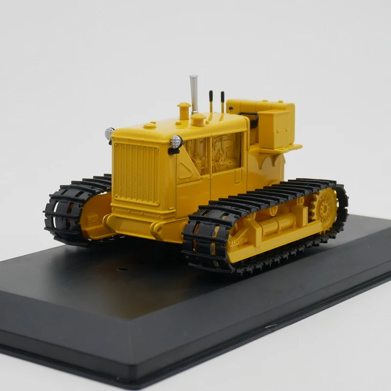 1:43 Scale D-804 Soviet Agricultural Crawler Tractor Alloy Car Model