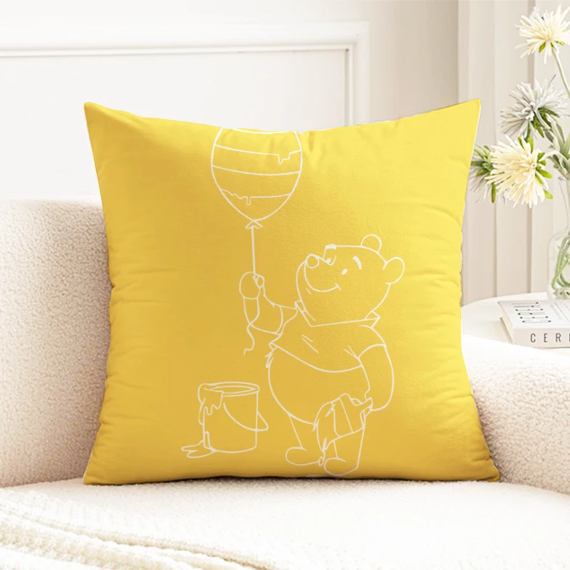 Almohada de Winnie de Disney The Pooh, cojín con patrón, decoración suave para sofá, almohada, decoración del hogar, regalo