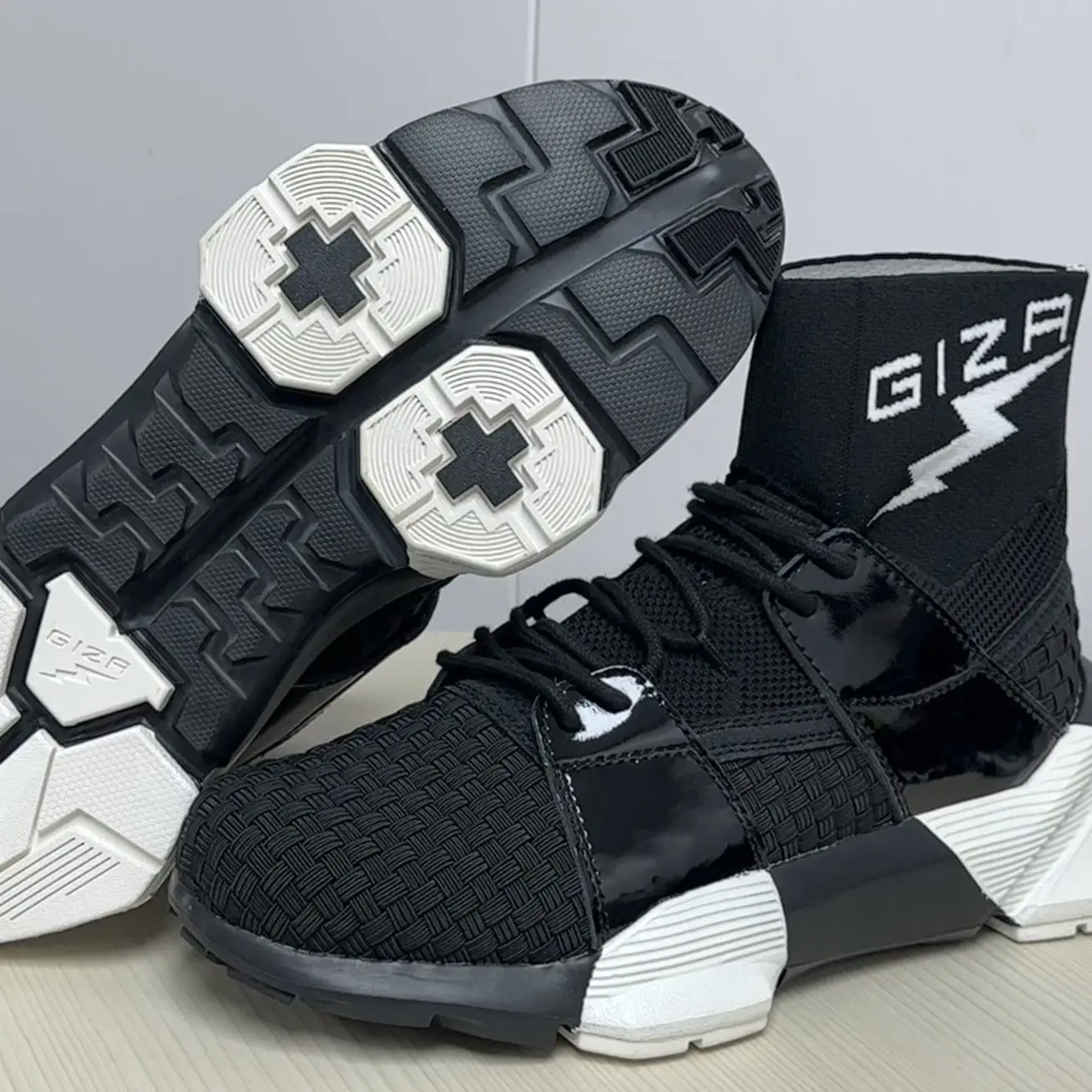 Running shoes Men's high quality full palm carbon plate cushioning professional training shoes Lightweight wear sports shoes