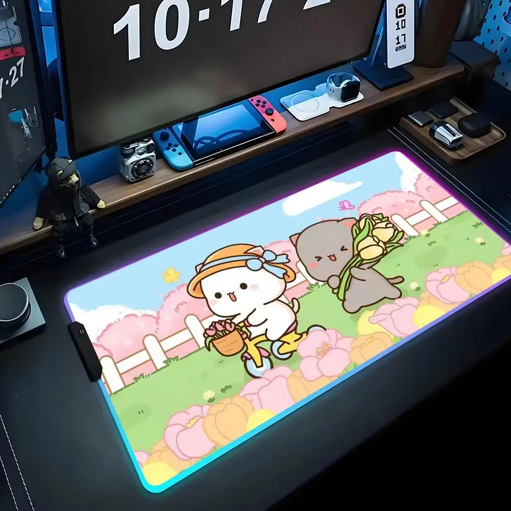 

Cartoon gray kitten Mouse Pad RGB Gaming Mousepad Big LED Pad PC Desk Mat Luminous Mouse Pad Large Keyboard Mats Table Rug With