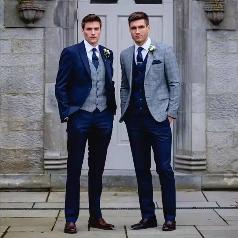 

Light Gray Checked Men's Suit Peaked Lapel Blazers Male Tuxedos Tailored Wedding Groom Wear 3 Pieces Prom Jacket Vest And Pants