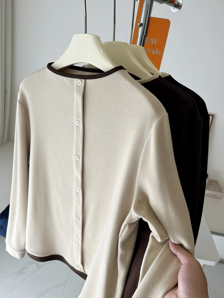 

Женские теплые плюшевые топы с круглым вырезом, осенние однотонные облегающие универсальные корейские рубашки с длинными рукавами высокого качества для поездок на работу