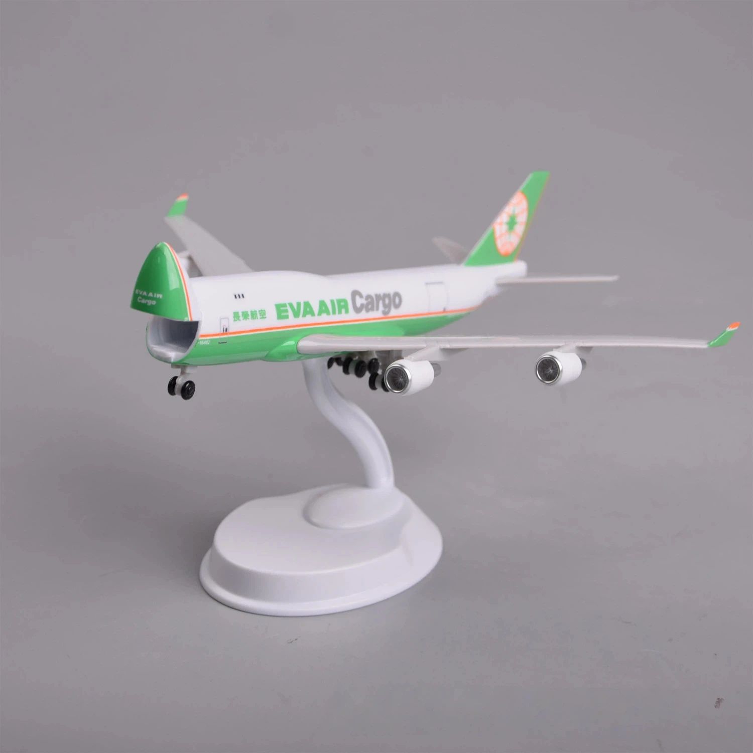 20cm EVA Air B747 Cargo Airplane Model Toy Kit Cabin Door Openable with Stand And Wheel for Display Collection or Adult Gift
