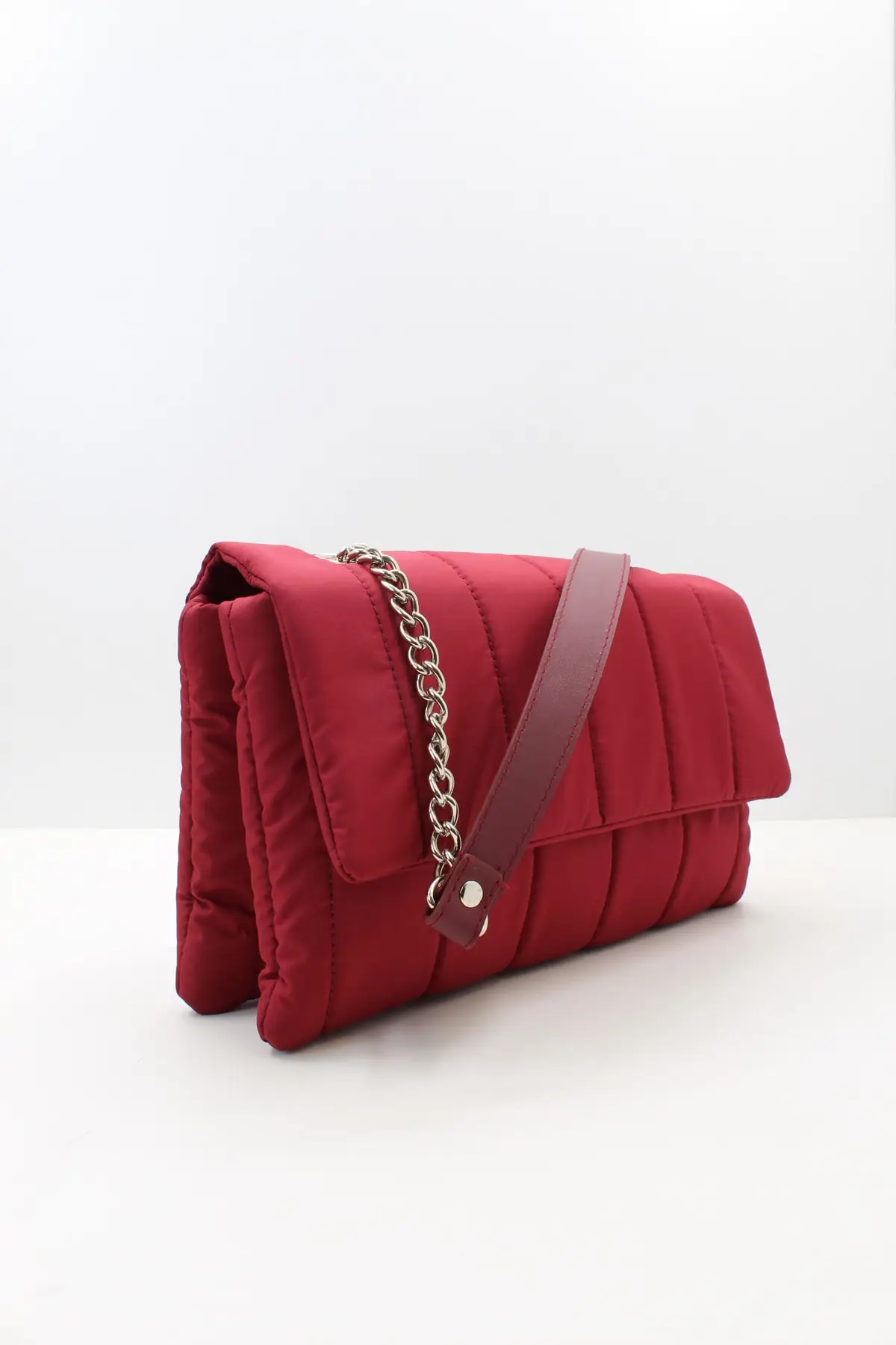 Embossed Puff Fabric Three-Eyed Female Hand Shoulder Bag Fluffy Burgundy