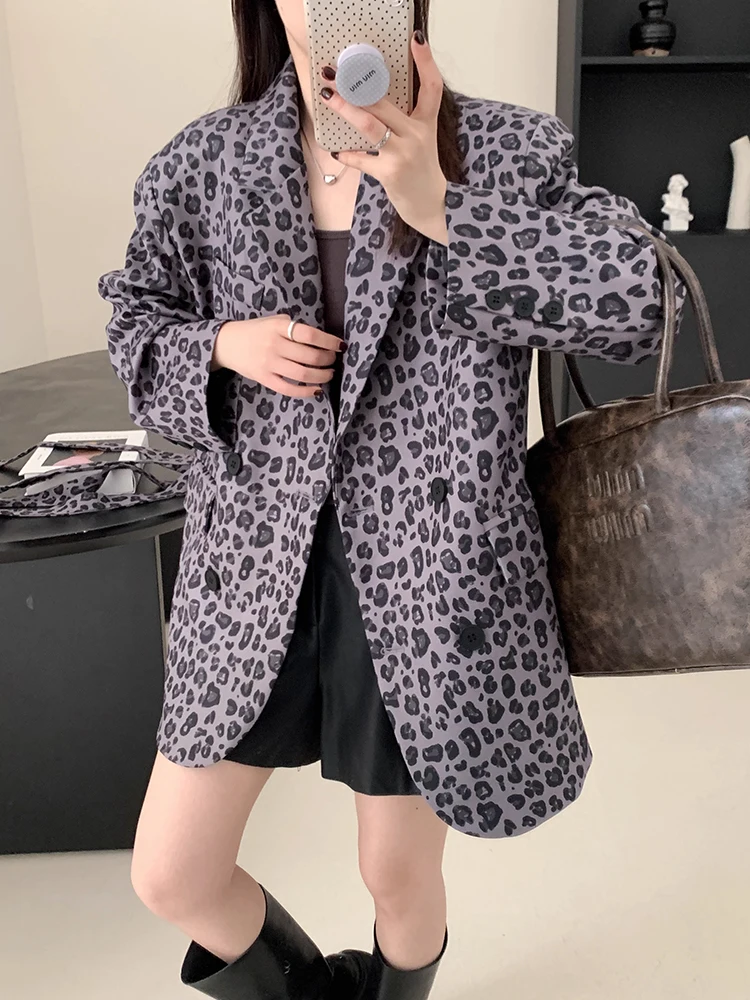 

Clothland Women Retro Leopard Print Blazer Long Sleeve Double Breasted Jacket Animal Pattern Sashes Loose Coats CB161