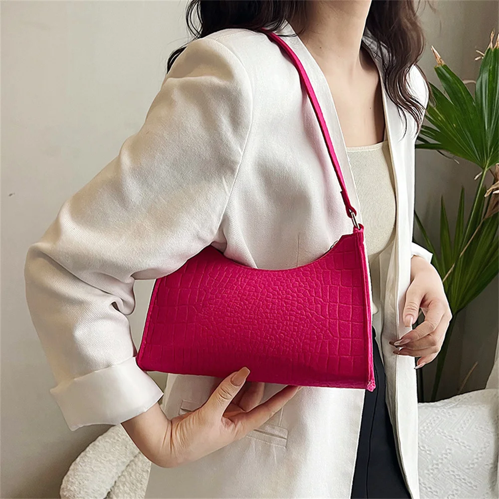 Fashion Felt Shoulder Bag Underarm Bag Design Advanced Texture Armpit Handbag Lady Crossbody Bag Shopping Female Purse For Women