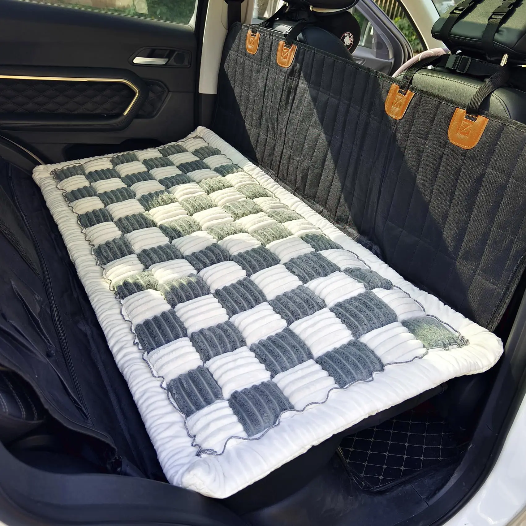 

Non-Slip Fluffy Checkered Pet Mat Thickened Lined Great for Sofa Bay Window Floor and Car Backseat Use Comfort for Pets