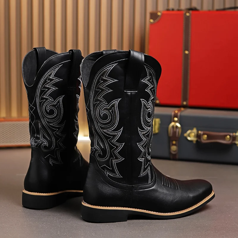 Winter Black High Boots Men Embroidery Design Man Western Boots High Quality Leather Cowboy Boots Men botas de cuero para hombre