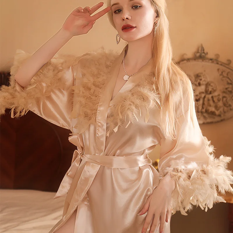 Robe Women Feather Bathrobe Nightwear Short Kimono Sleepwear Satin Wedding Bride Gown with Belt Luxury Nightgown Loungewear