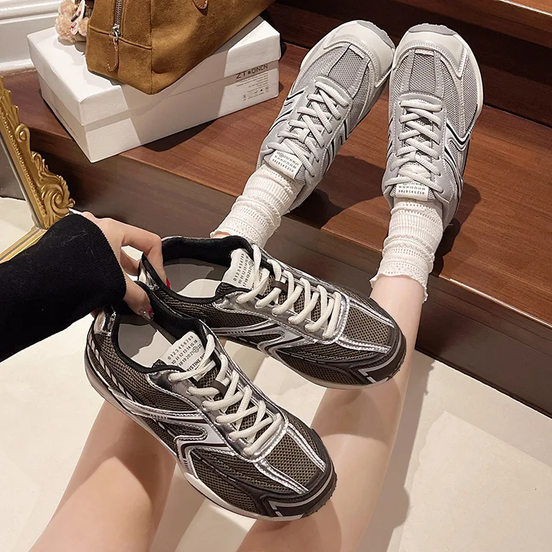 

2025 Hot Selling New Round Toe Lace Up Lightweight and Breathable Casual Shoes Retro Mesh Inner Height Increasing Women's Shoes