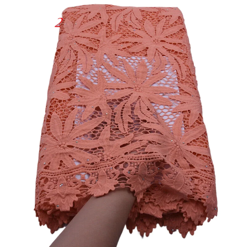 Tela de encaje guipur de cordón africano 2024 5 yardas tela de encaje nigeriano Soluble en agua vestido de punto de alta calidad para mujer cosido A1781