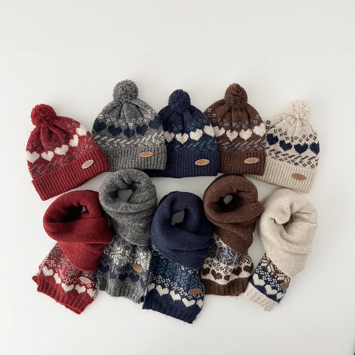 2026 Winter Kids Knitted Hat Scarf 2Pcs Sets Pom‑pom Heart Print Ear Protection Hat Casual Warm Children Neck Warmer