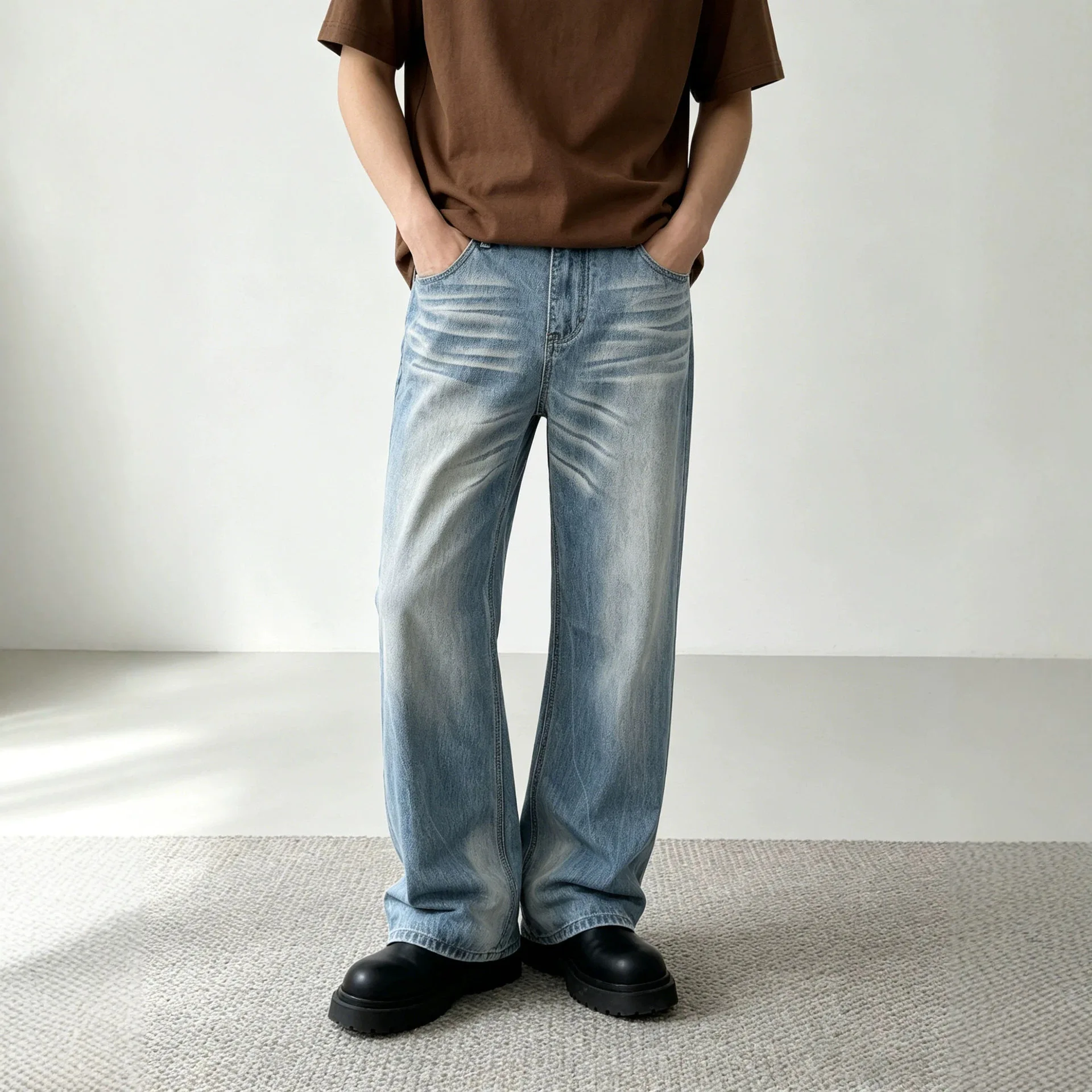 Four Seasons American Style Vintage Fashion Men Light Blue Loose Fit Wide Leg Straight Simple Basic Casual Trendy Daily Jeans